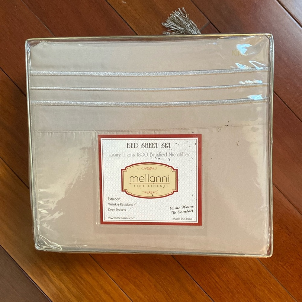 Mellanni King Size Sheets Set